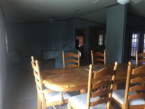 2nd image of 423 Lagoon Ct