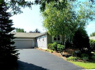 409 Seven Nations Dr, Madison, WI 53713