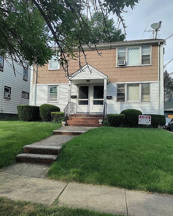 1st image of 22 Dawson Ave