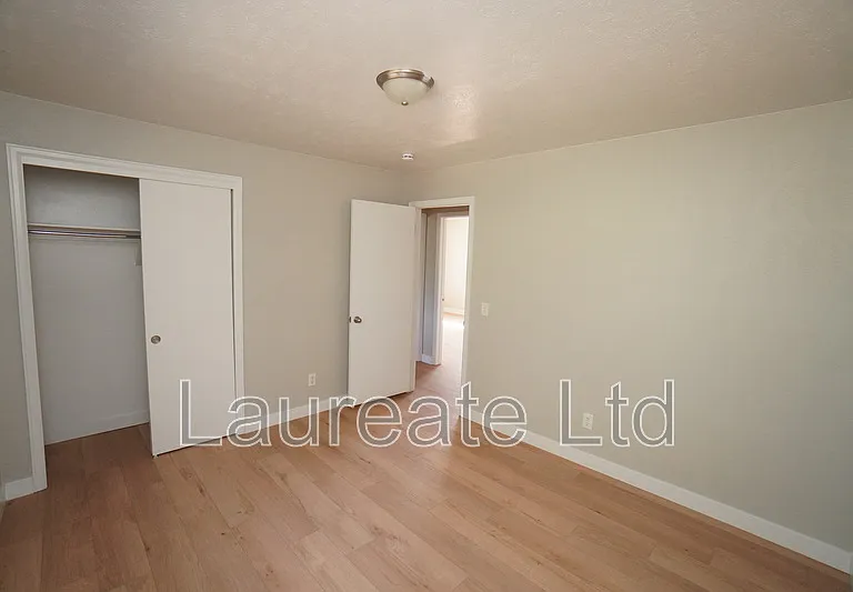 1853 S Oakland St — Photo 13