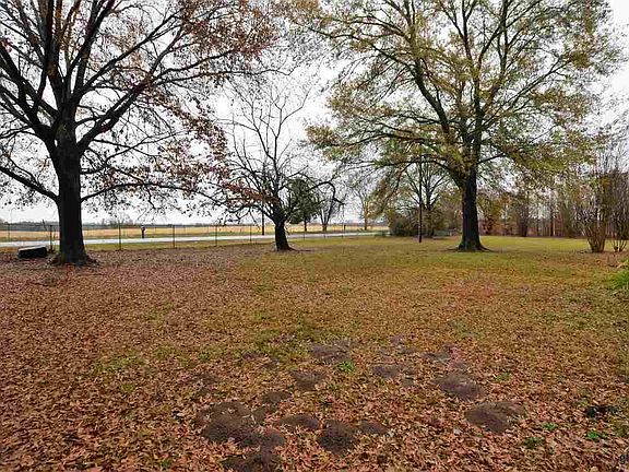5th image of 17639 County Road 498