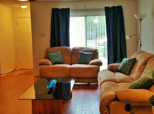29 Sassafras Ln, Monmouth Junction, NJ 08852