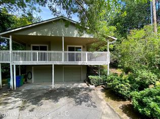 2639 SW Hume Ct APT B, Portland, OR 97219