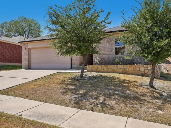 908 Blackberry Trl, Fort Worth, TX 76120