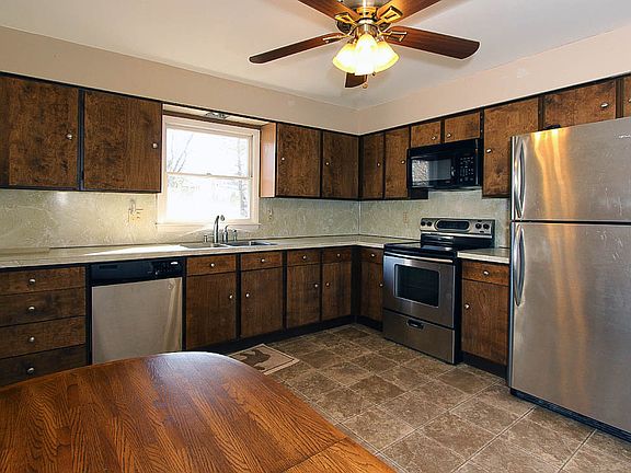 Eat In Kitchen