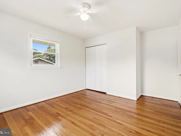 11840 Enid Dr — Photo 18