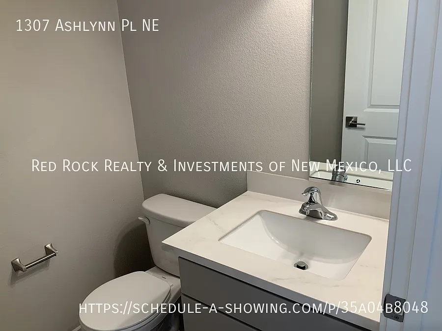Luxury 3BR/2.5BTH Townhome in Rio Rancho! — Photo 4