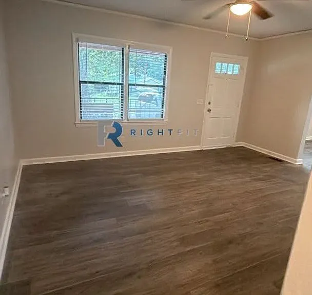 2314 Avalon Rd — Photo 2