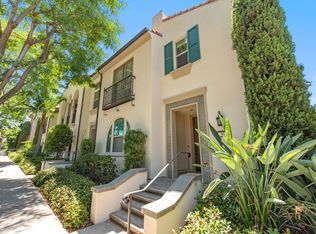 30 City Stroll, Irvine, CA 92620