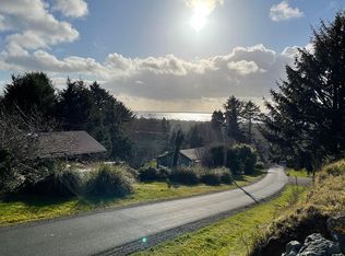 9585 Scenic View Dr, Rockaway, OR 97136