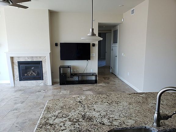 5th image of 140 E Rio Salado Pkwy Unit 1001