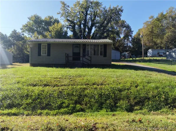 802 E County Line Road, Underwood, IN 47177