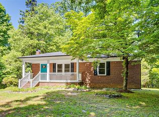 161 Old Spruce Dr, Asheboro, NC 27203