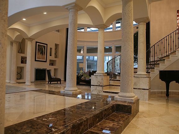 5th image of 87 Coles Ct