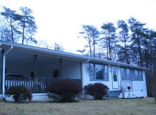 517 Anthony Dr, Patrick Springs, VA 24133