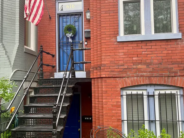 616 7th St NE APT B, Washington, DC 20002
