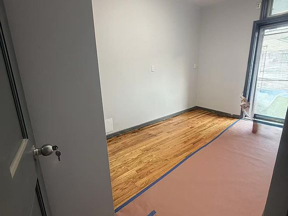 2nd image of 1844 Bath Ave APT 2