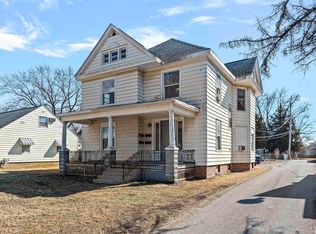 716 Black Ave, Springfield, IL 62702