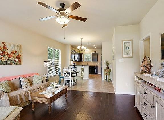 2nd image of 20418 Palm Blvd