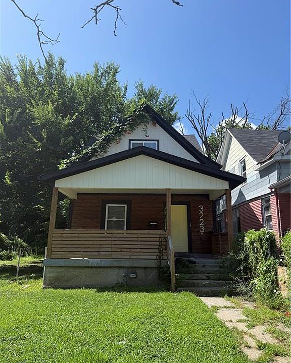 1st image of 3223 E 6th St