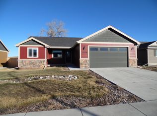 1008 Sako Dr, Gillette, WY 82718