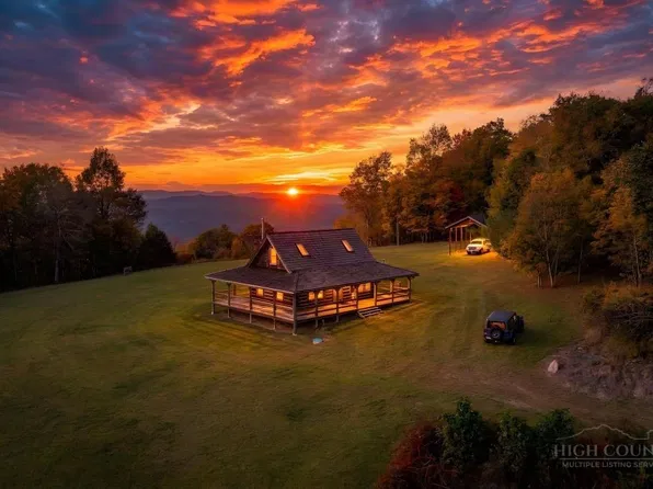 761 Clyde Cornett Road, Vilas, NC 28692