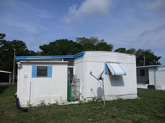 3rd image of 5145 E Bay Dr #129