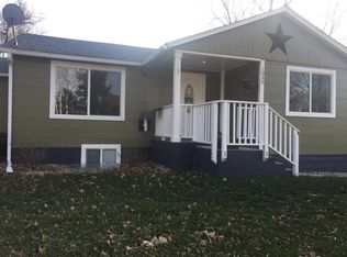 1020 W 8th St, Loveland, CO 80537