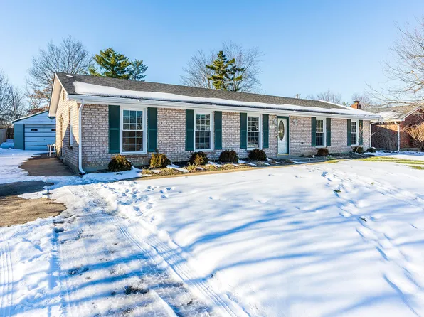3245 Shoal Lake Dr, Lexington, KY 40515