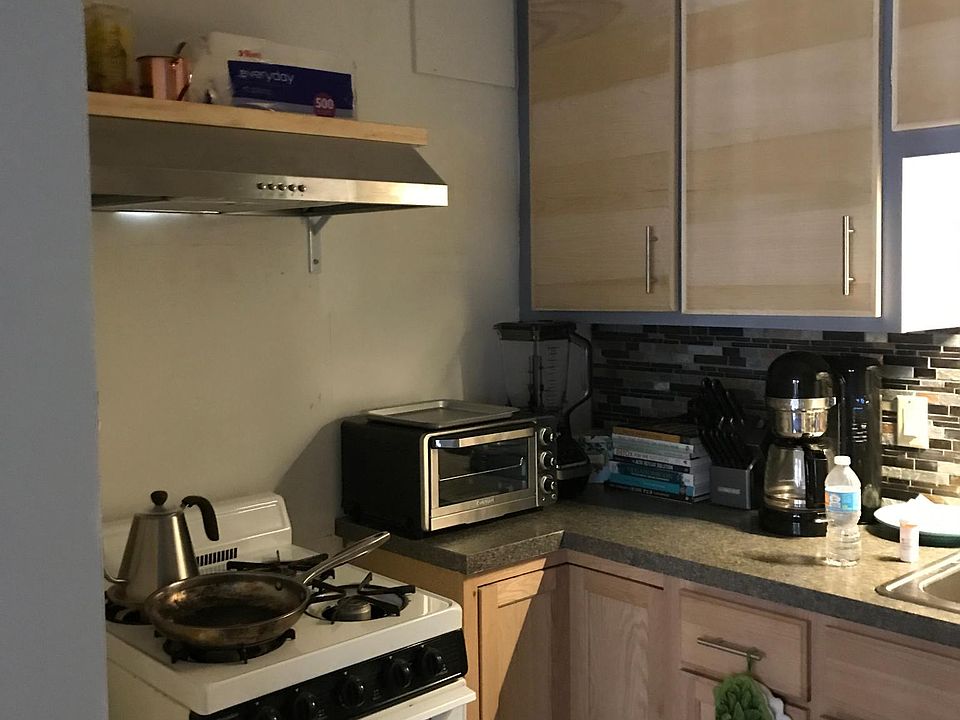 1st image of 226 Linwood Ave #6