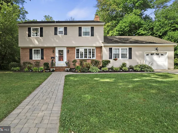 170 Lynnhaven Dr, Dover, DE 19904