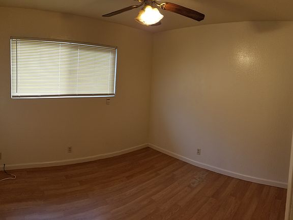 4th image of 2207 96th Ave APT I