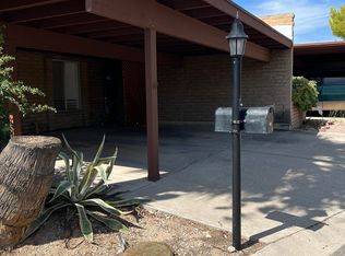 525 W Calle Lindero, Tucson, AZ 85704