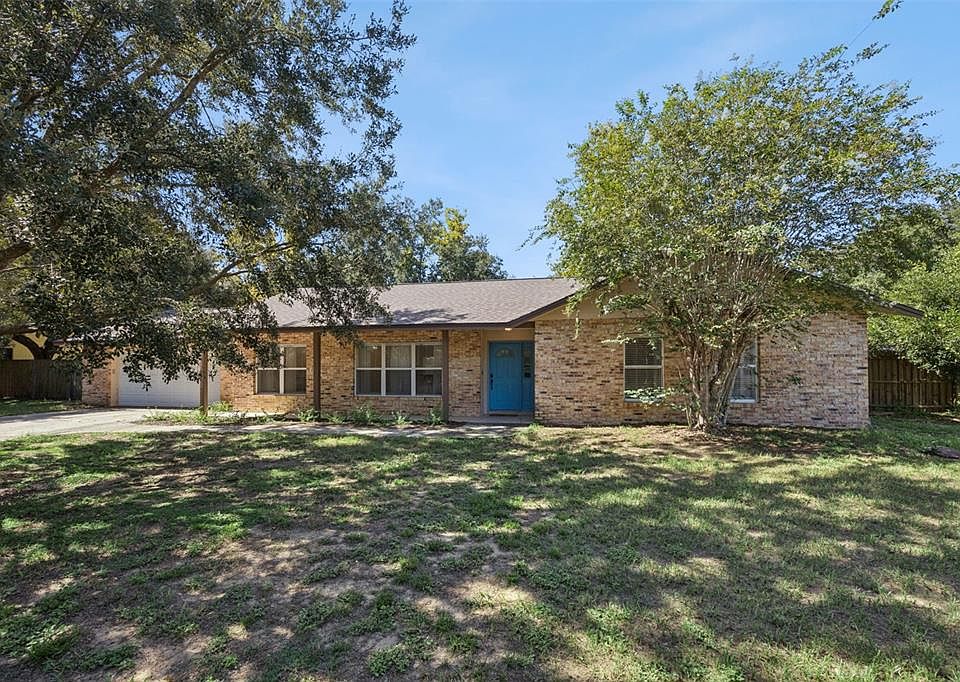 1st image of 16045 HARBAR OAKS DRIVE