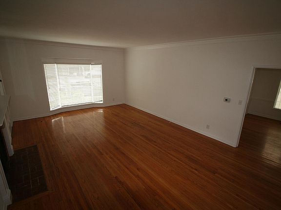 3rd image of 9958 Durant Dr