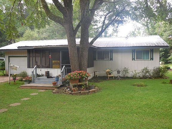 2nd image of 461 Ensign Dr