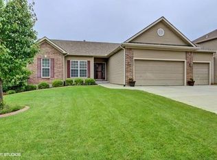 10224 N Hedges Ave, Kansas City, MO 64157
