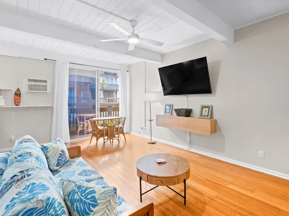 75-5873 Walua Rd APT 208, Kailua Kona, HI 96740