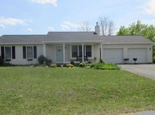 11926 Gardenia Ct, Hagerstown, MD 21740
