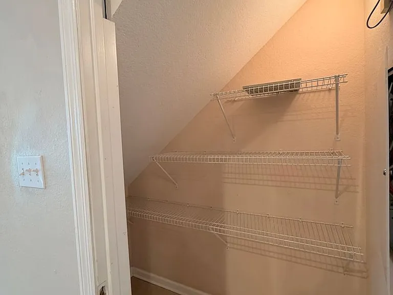 1320 Hendrix Rd #207 — Photo 11
