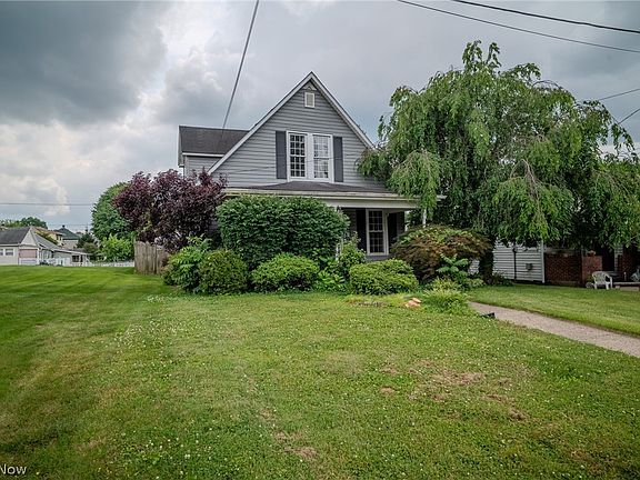 3rd image of 3106 Avery St