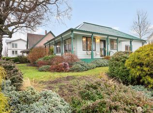 978 Peace Portal Dr, Blaine, WA