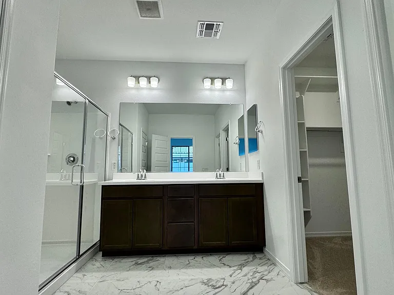 10214 W Indianola Ave — Photo 23