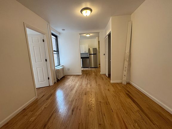 3rd image of 316 6th St APT 3F