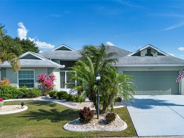 2217 W Del Webb Blvd, Sun City Center, FL 33573