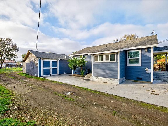 3rd image of 3421 Moorland Avenue