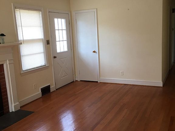 Living room with fireplace