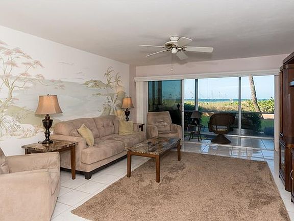 2nd image of 1000 Tarpon Center Dr APT 103