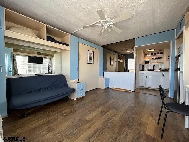 3501 Boardwalk #C207 — Photo 8
