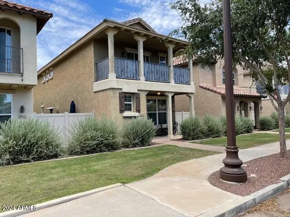 3747 E HANS Drive, Gilbert, AZ 85296